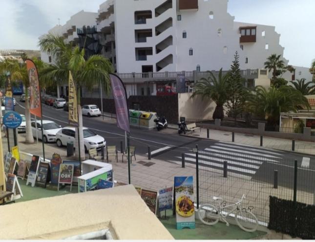 Apartamento Deluxe con piscina climatizada Costa Adeje  Exterior foto