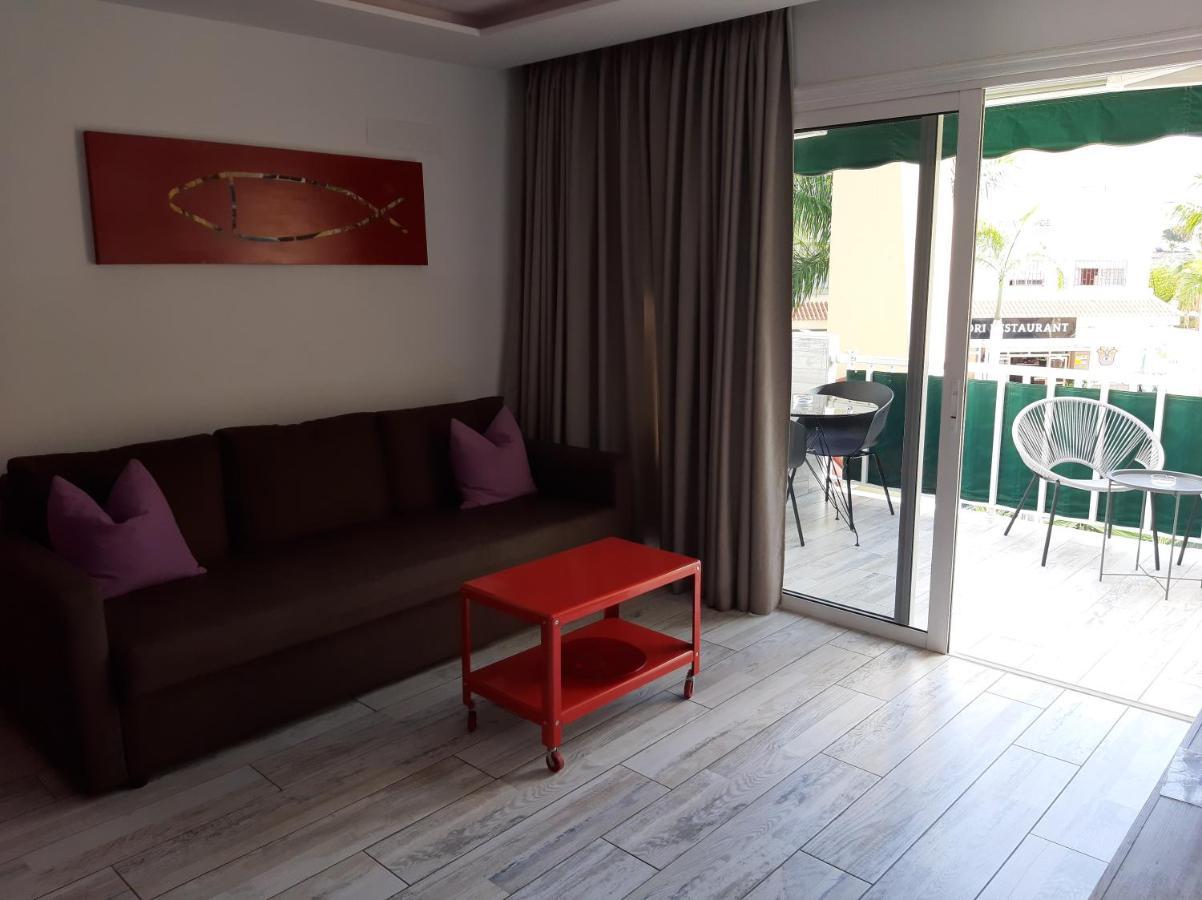 Apartamento Deluxe con piscina climatizada Costa Adeje  Exterior foto