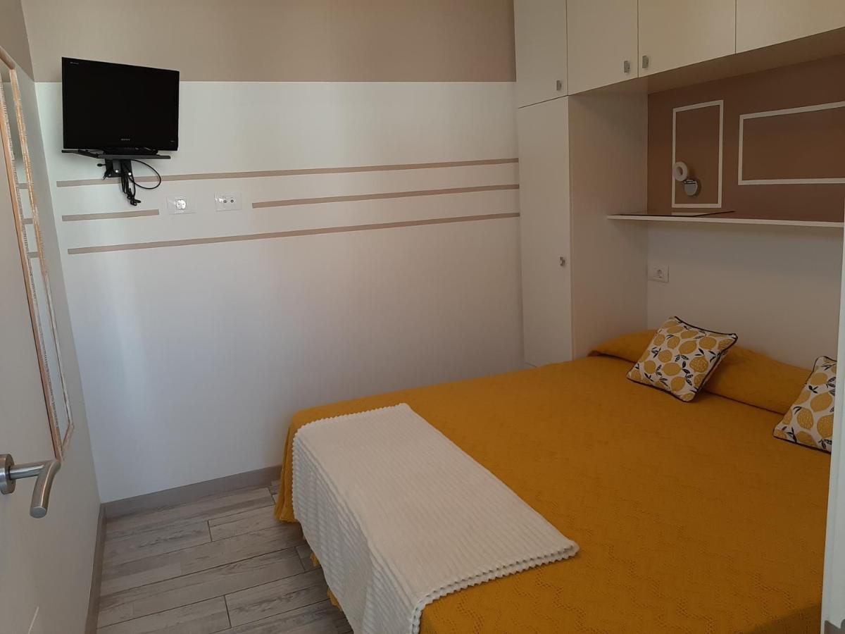 Apartamento Deluxe con piscina climatizada Costa Adeje  Exterior foto