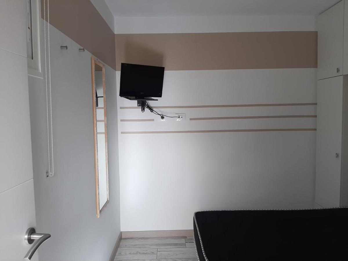 Apartamento Deluxe con piscina climatizada Costa Adeje  Exterior foto